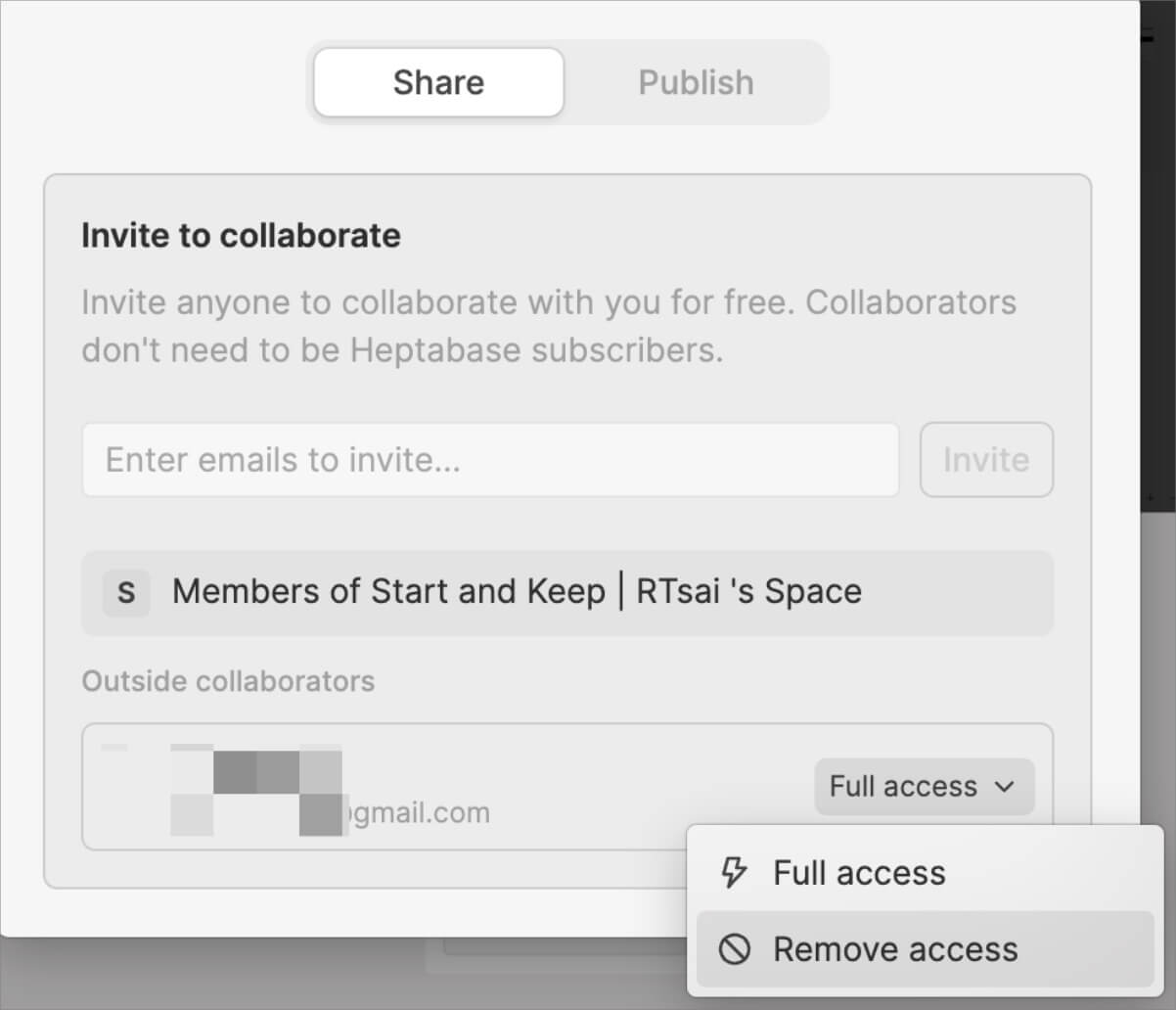 Heptabase 白板協作權限設定介面，顯示如何透過下拉選單將協作者的權限變更為移除存取權（Remove access）。